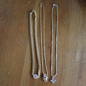 Various Chain Pendent Necklace - Set of 3